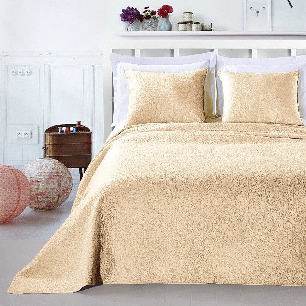 Béžový set povlaku na polštáře a přehozu z mikroperkálu DecoKing Elodie, 170 x 210 cm v:854208