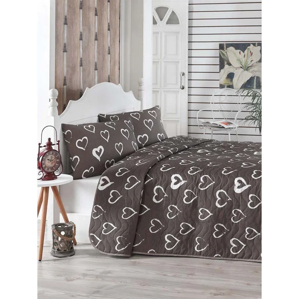 Hnědý prošívaný přehoz na dvoulůžko 200x220 cm Amaour – Mijolnir v:967576