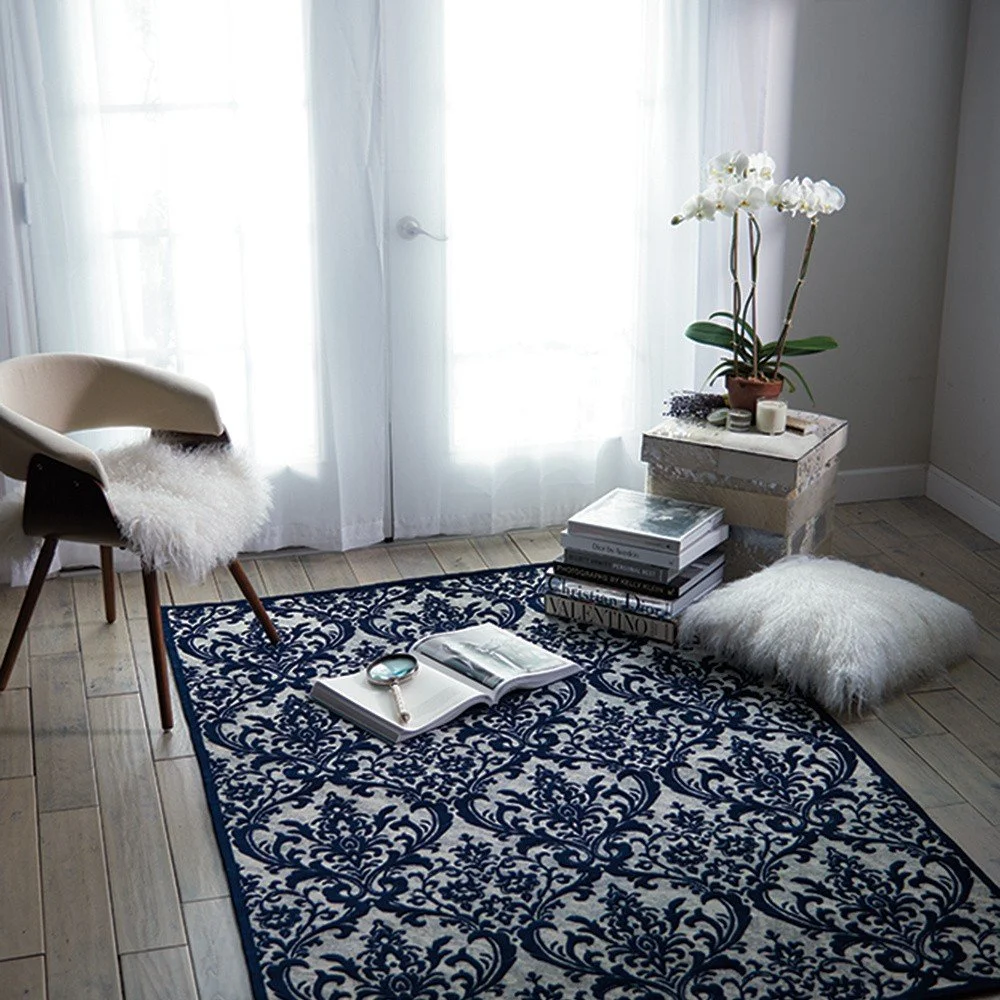 Černý koberec Nourison Damask Palmyra, 114 x 69 cm v:1054098