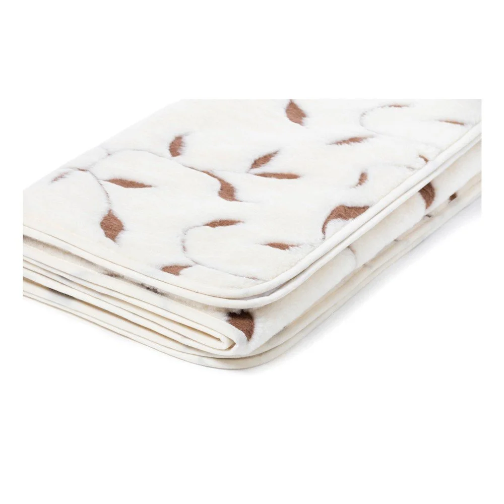 Bílá deka z merino vlny Royal Dream Merino Wool Quilt Leaf, 220 x 200 cm v:953968
