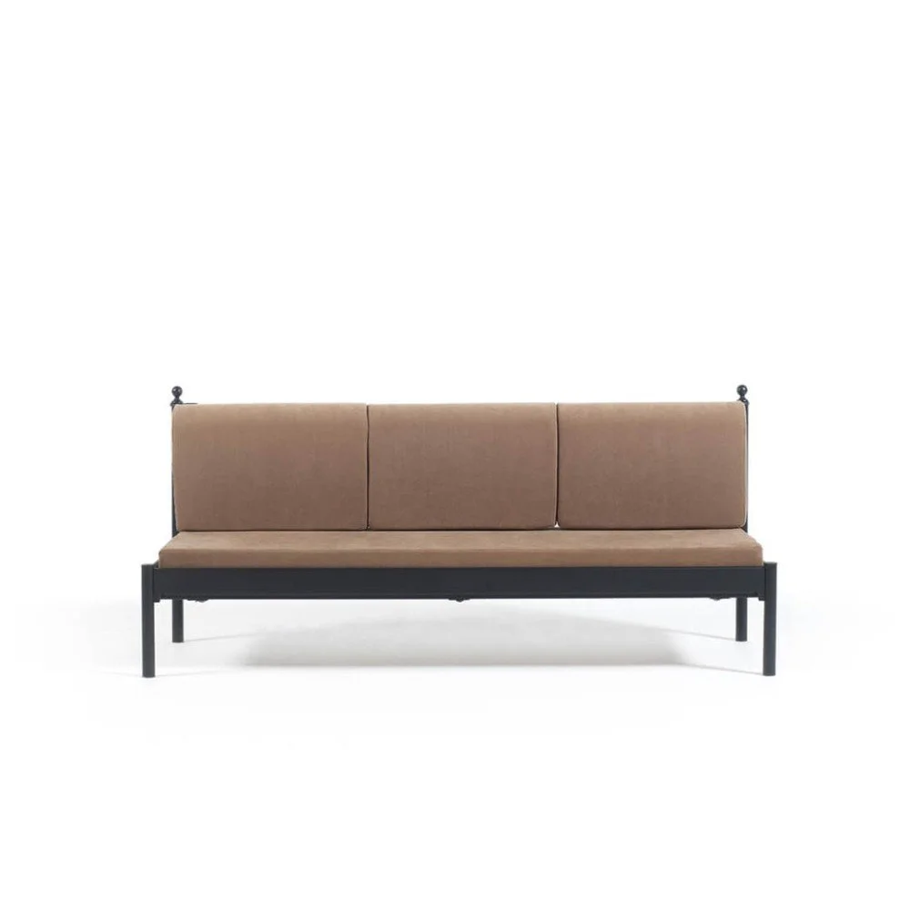 Hnědá třímístná venkovní sedačka Mitas, 76 x 209 cm v:1253156