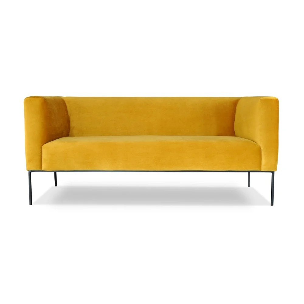 Žlutá dvojmístná pohovka Windsor & Co. Sofas Neptune v:762490