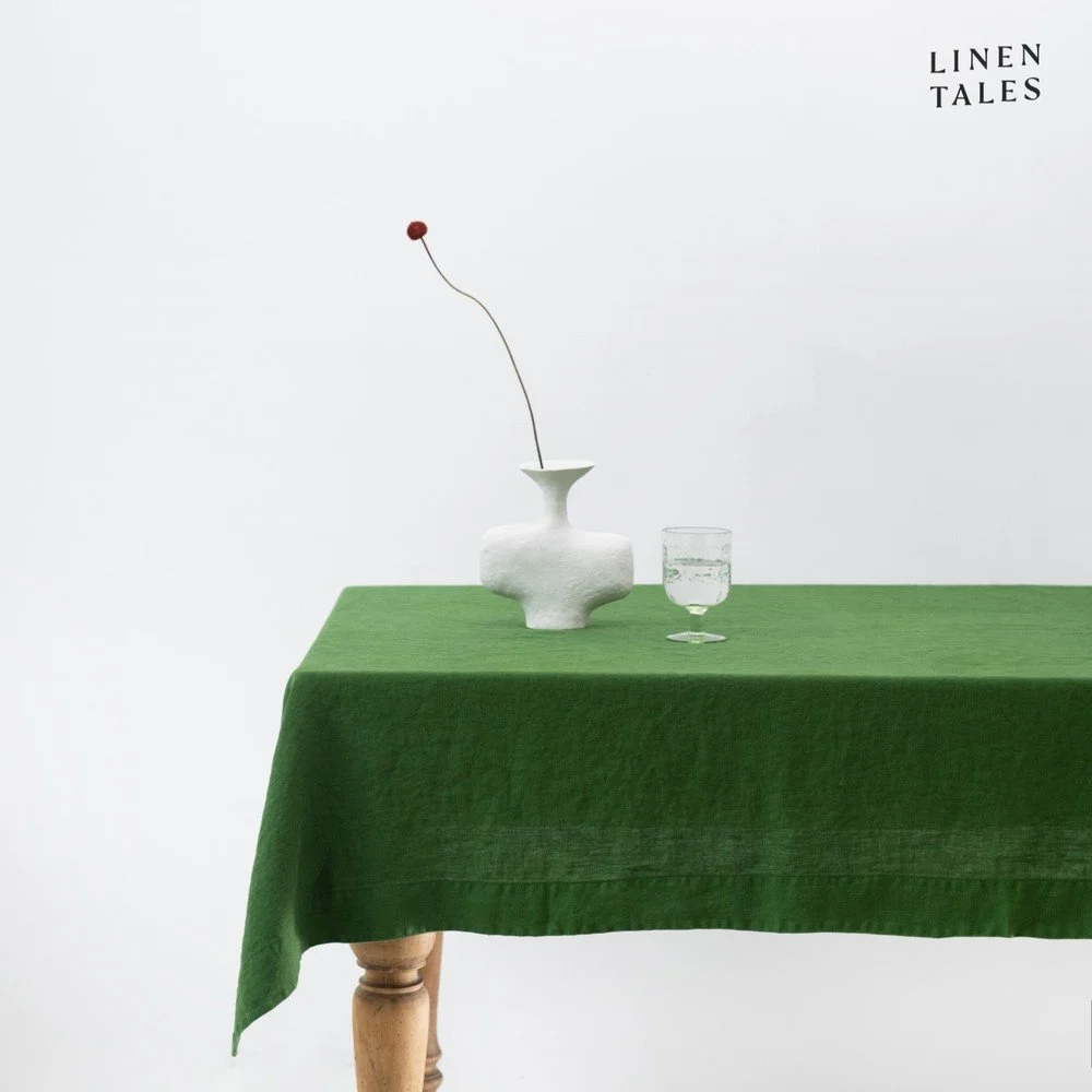 Lněný ubrus 140x200 cm True Green – Linen Tales v:1805974