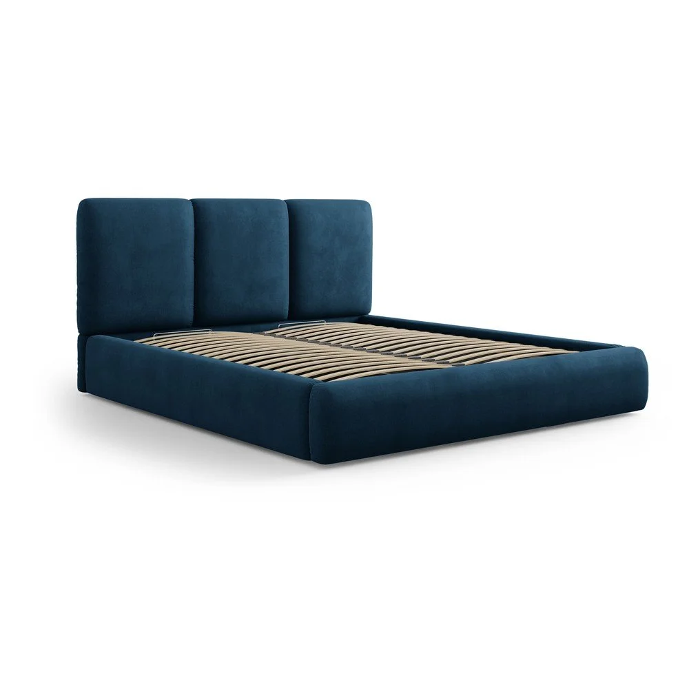 Tmavě modrá čalouněná dvoulůžková postel s úložným prostorem s roštem 200x200 cm Brody – Mazzini Beds v:1653520