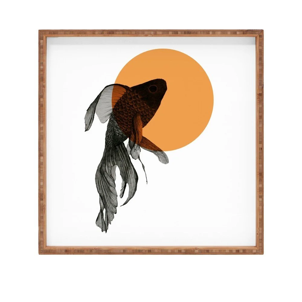 Dřevěný dekorativní servírovací tác Golden Fish, 40 x 40 cm v:1283446