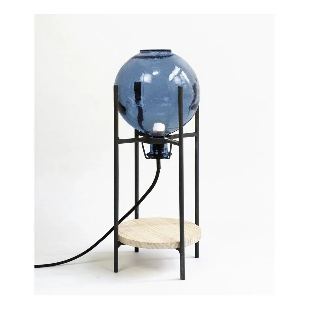 Volně stojící lampa z recyklovaného skla a kovu Velvet Atelier Fume, výška 50 cm v:1097770
