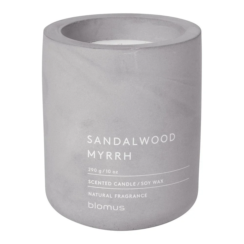 Vonná sojová svíčka doba hoření 55 h Fraga: Sandalwood and Myrh – Blomus v:1359475