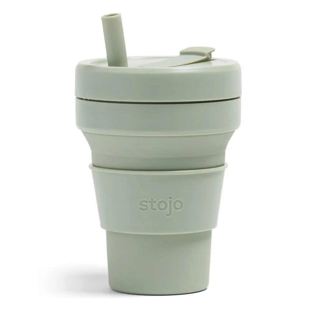Zelený skládací cestovní hrnek Stojo Biggie Sage, 470 ml v:1341339